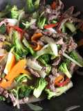 Limitó en fajas con verduras estilo cantones