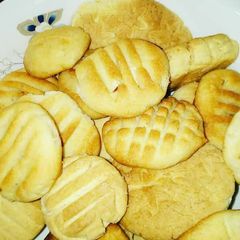A picture of Milk cookies.