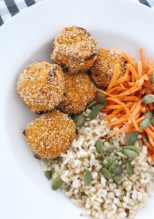 Una foto de Falafels con zanahoria