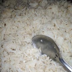 A picture of Plain rice.