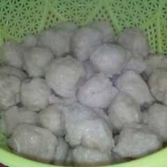 รูปของ Pentol ayam