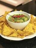 Guacamole com Doritos