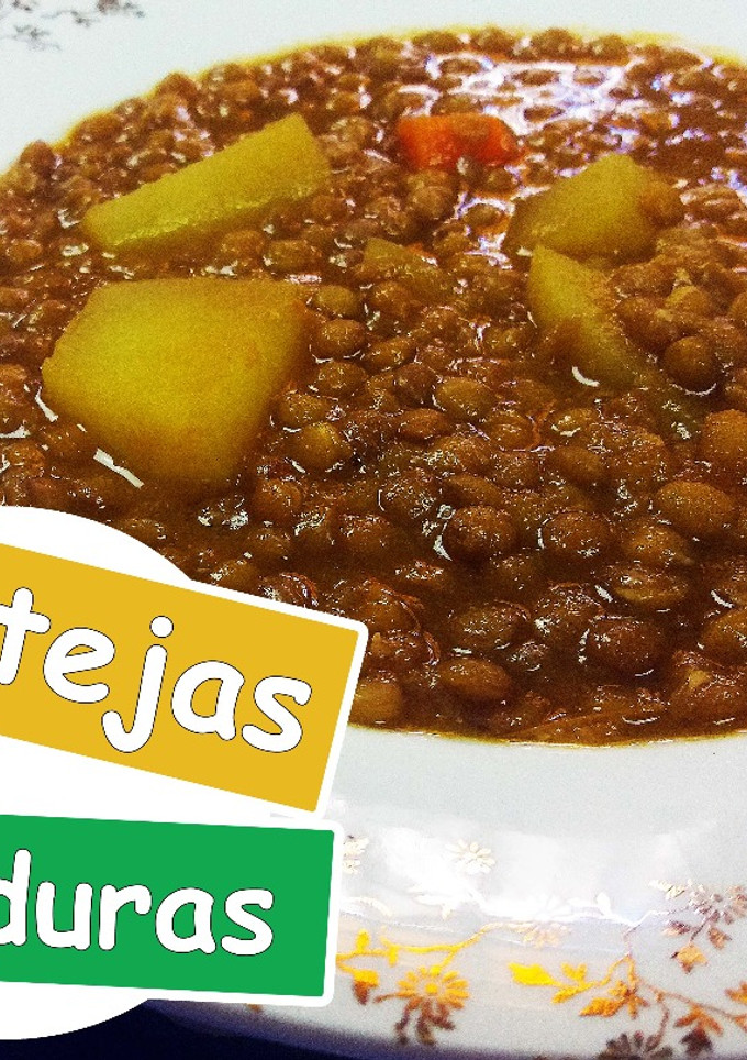 Una foto de Lentejas con verduras/Lentejas sin carne/ Lentejas veganas