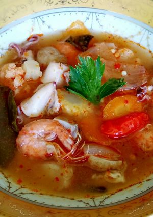 Foto resep Tomyum Seafood ala Megie