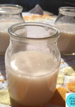 Una foto de Leche de avena (2 ingredientes)