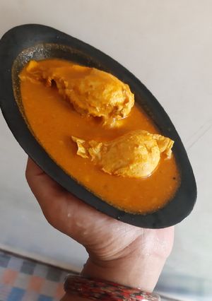 A picture of Motte saru poached egg sambar.