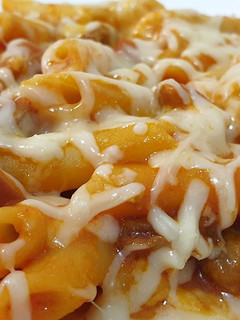 Una foto de Macarrones