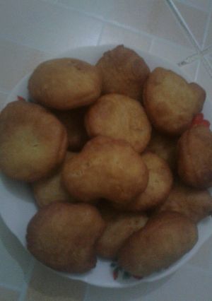 A picture of Soft and sweet mandazi.