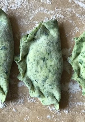 Zdjęcie przepisu Pierogi ze szczawiem.