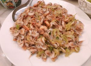 Hình của món Tép xào khế.