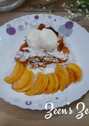 A picture of Apricot and Mango Pie.