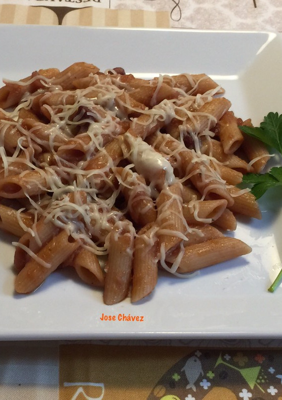 Una foto de Penne Rigate a la Matriciana