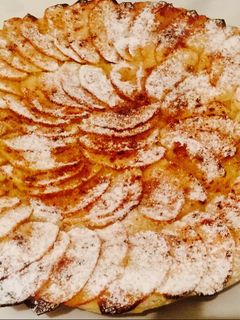 Una foto de Tarta de manzana con masa filo