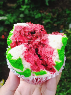 Foto resep Bolu Kukus Semangka - Anti Gagal Tanpa Soda