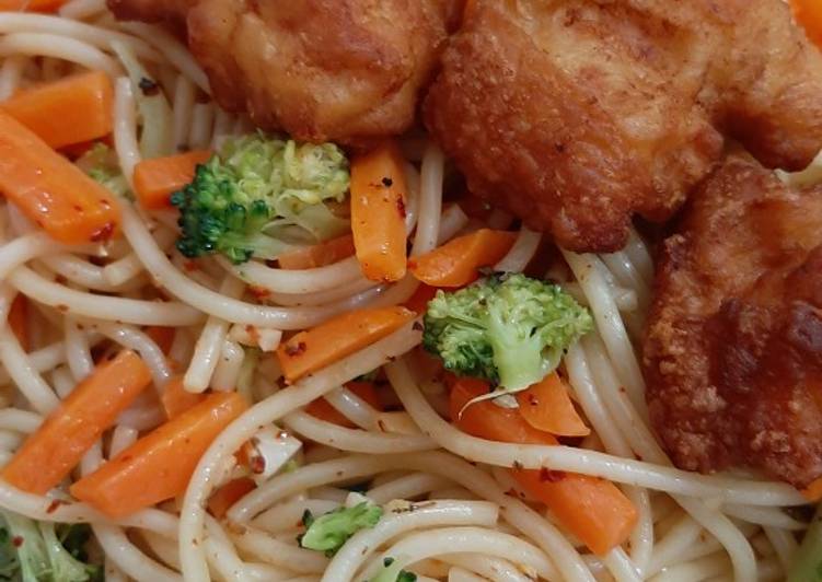 Spagetti Aglio & Ayam Karage