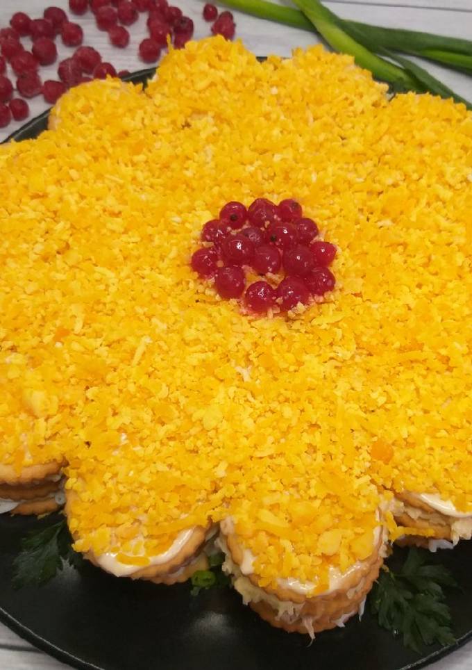 Салат з крекером "Ніжний"