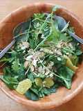 Ensalada de espinacas y arúgula con naranja