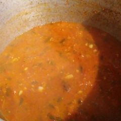 A picture of Roasted tomato marinara.
