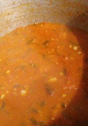 A picture of Roasted tomato marinara.