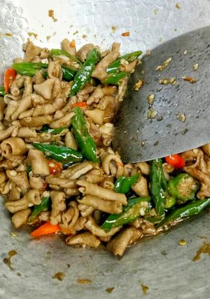 Foto resep Oseng mercon usus