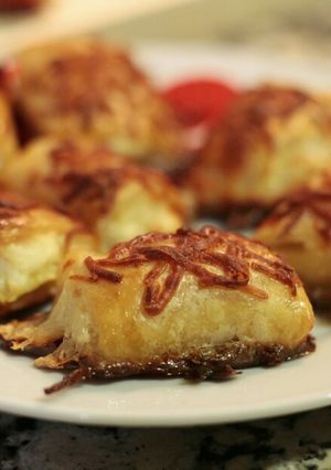 Foto principal de Saladitos de hojaldre con queso de cabra y manzana