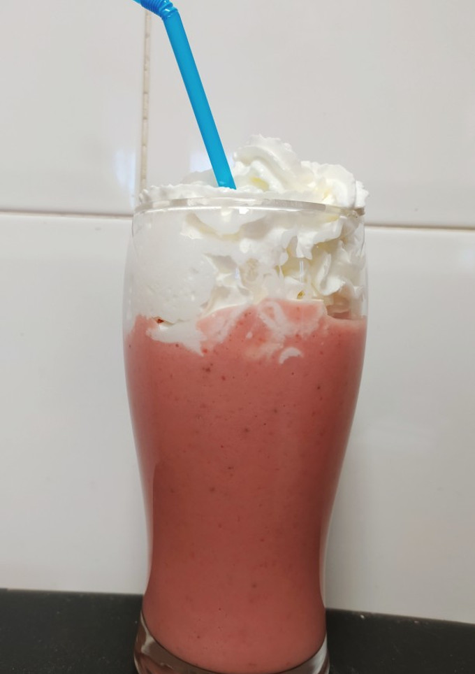 Una foto de Batido de fresas Thermomix