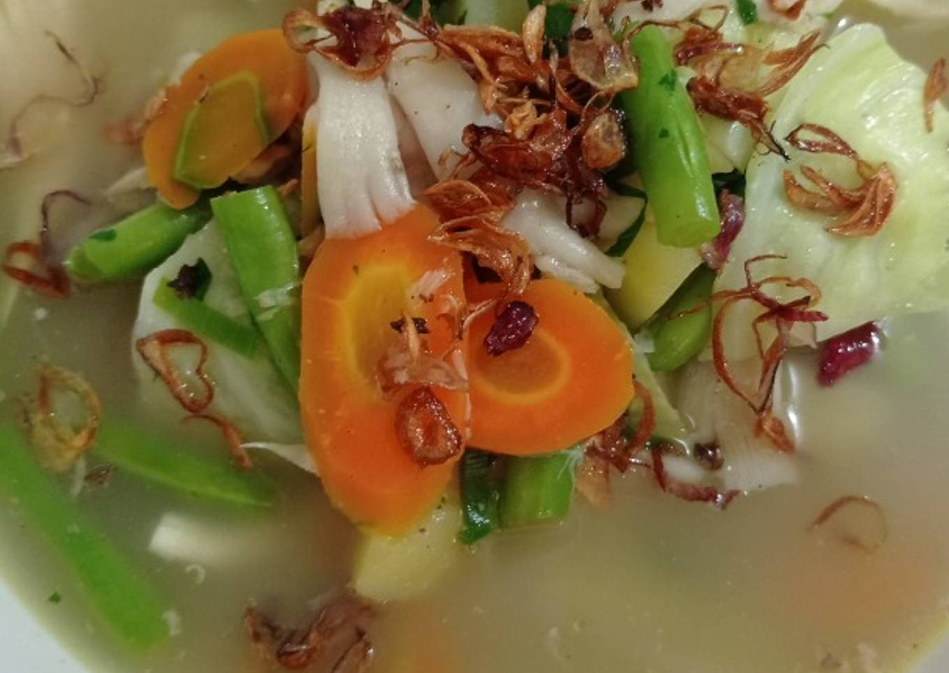 Sup Sayur dengan Kaldu Ayam Murni