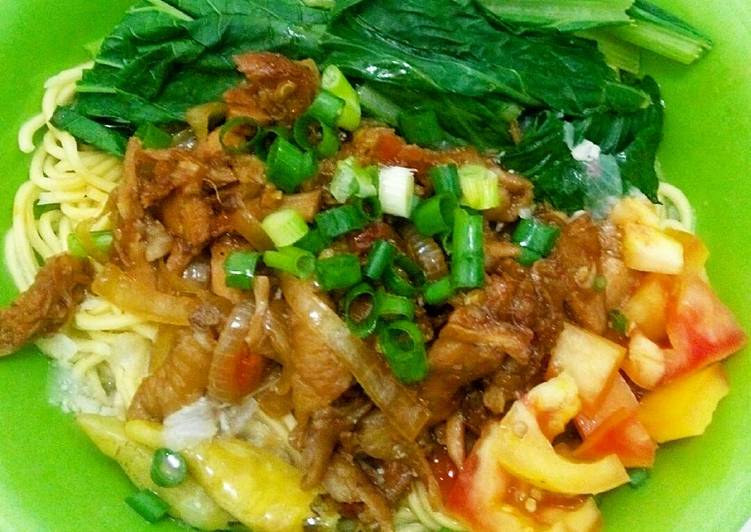 Cara Gampang Membuat Mie Ayam Homemade yummie, Bikin Ngiler