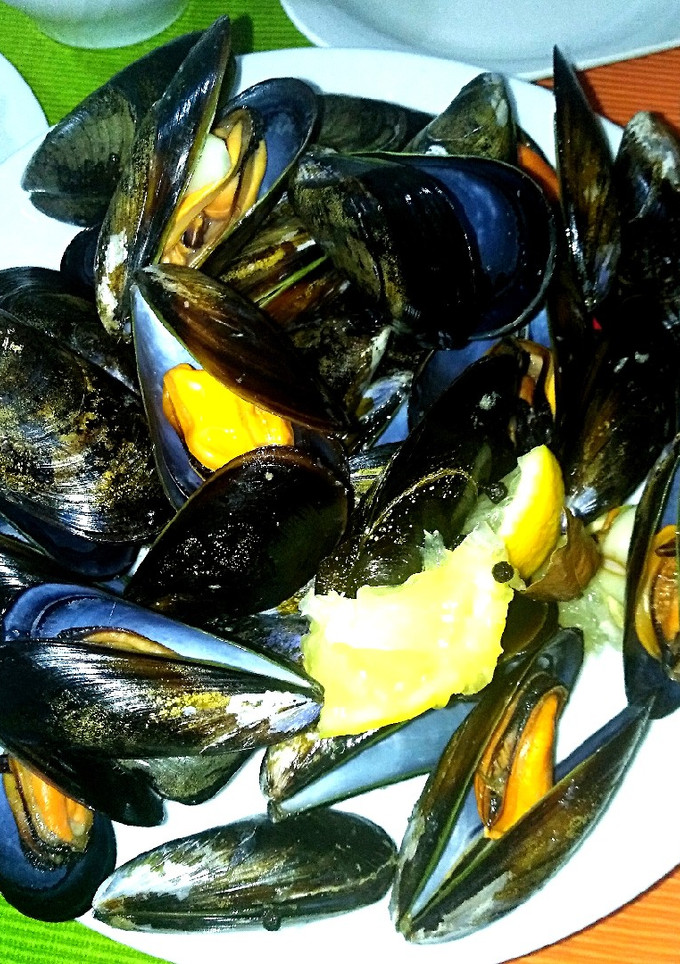 Una foto de Mejillones al vapor