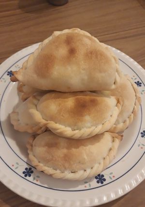 Una foto de Empanadas de pollo
