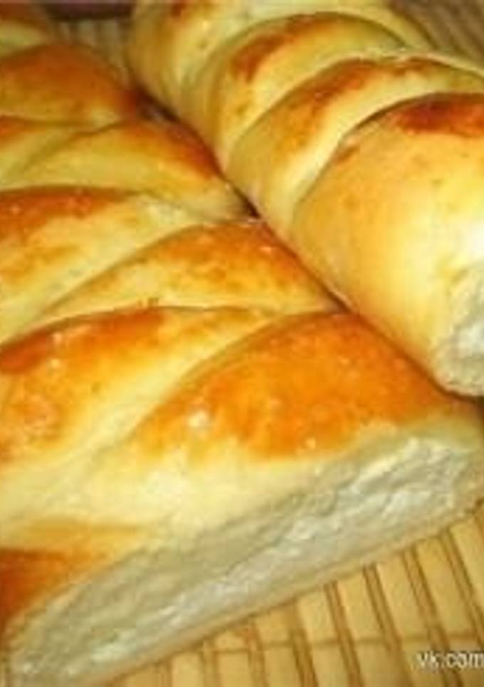Плетенка с творожной начинкой