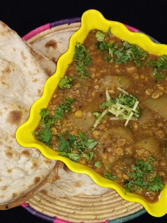 A picture of Chana daal lauki.