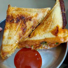 A picture of Aloo sandwich.