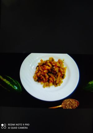 পটল আলু ভাজা (potol aloo bhaja recipe in Bengali) রেসিপির প্রধান ছবি