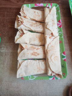 A picture of Chicken shawarma.