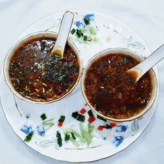 A picture of Monchow soup.