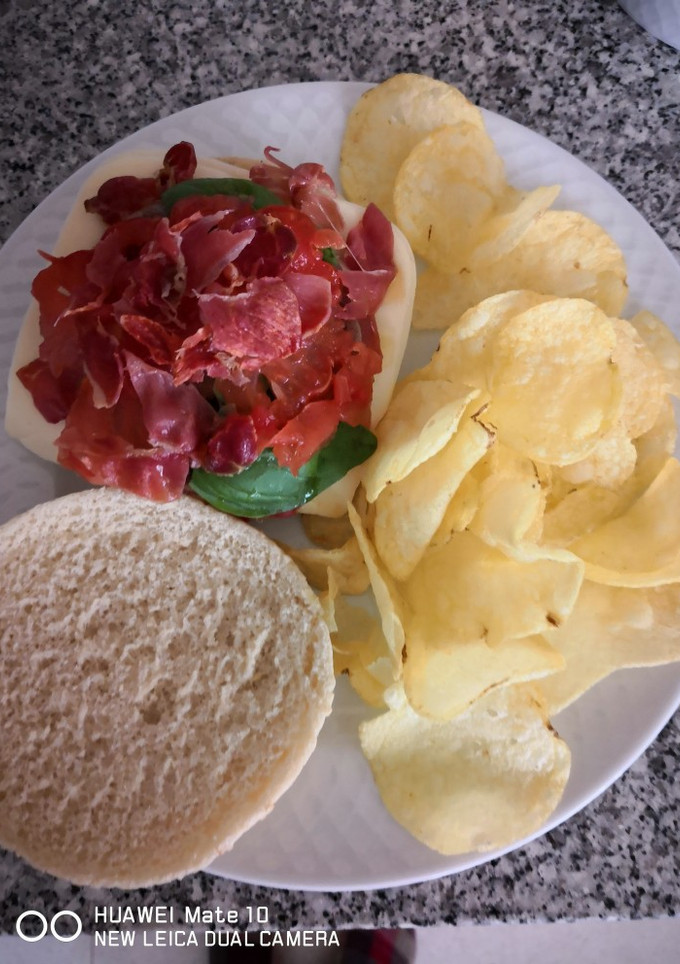 Una foto de Súper Hamburguesa