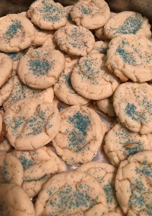 A picture of Easy Sugar Cookies.