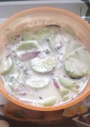 வெள்ளரிக்காய் தயிர் பச்சடி செய்முறை முக்கிய புகைப்படம்