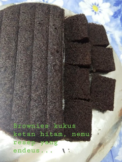 Foto resep Brownies kukus ketan hitam lembut TOP BANGEEET