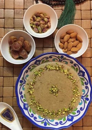 A picture of Instant Talbeenah ( Date barley porridge).