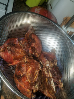 A picture of Fried chicken.