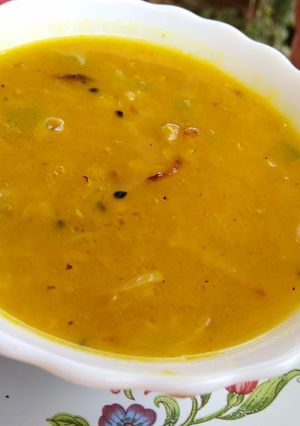 ঝিঙে পেঁয়াজ ডাল (jhinge peyaj dal recipe in Bengali) রেসিপির প্রধান ছবি