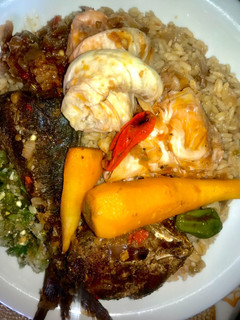 Thiubodene Senegalese Jallof rice ainihin hoton girkin