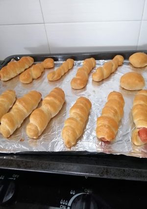 A picture of Chicken Hotdog Bread.