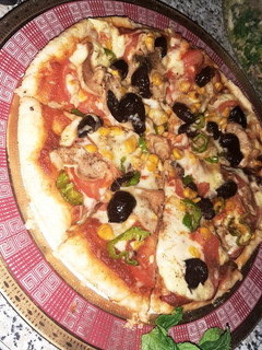 صورة لوصفة بيتزا سورية 🤤🍕