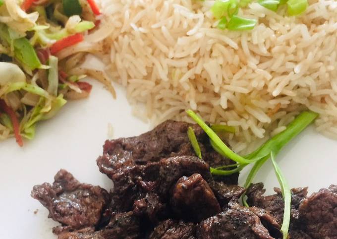 Teppanyaki Beef, Stir Vegetables and Garlic Rice