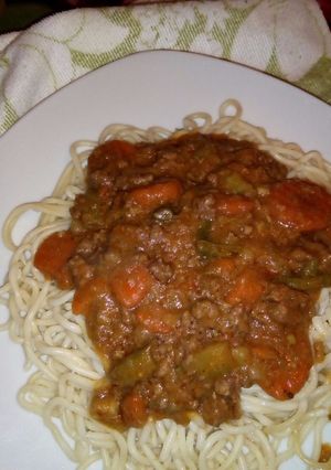 A picture of Mince with spaghetti.