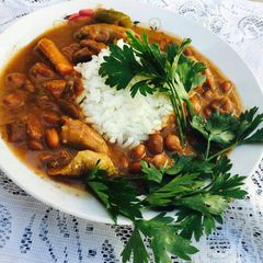 A picture of Feijoada (brown beans stew).