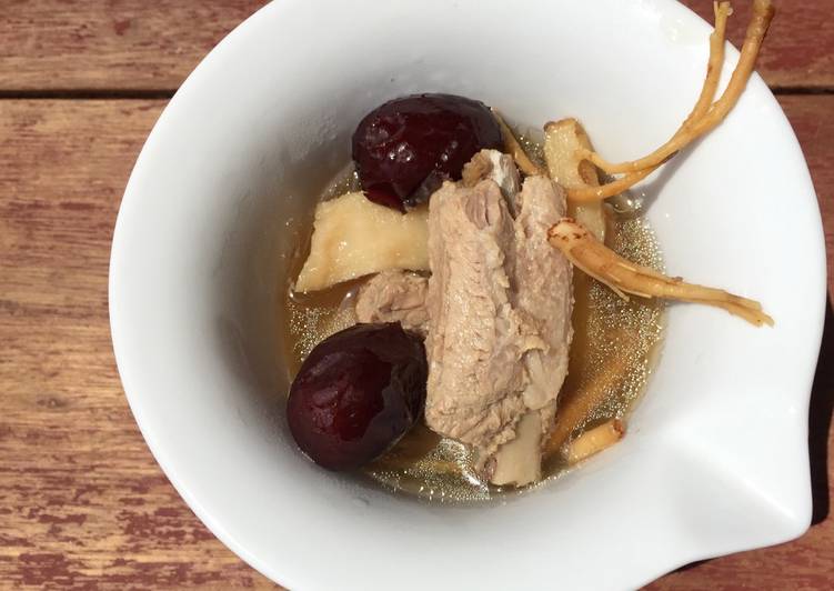 Pork Ribs Soup With American Ginseng And Red Dates